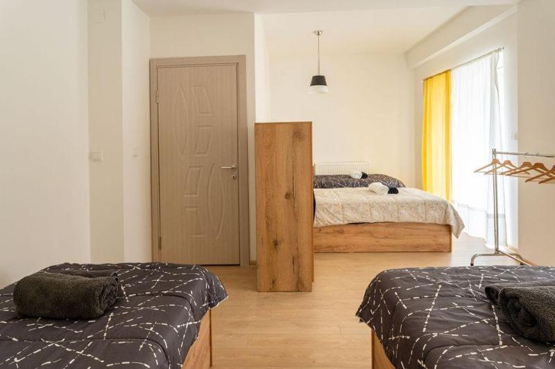Hostel Denica Скопье Экстерьер фото
