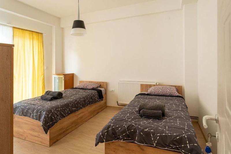 Hostel Denica Скопье Экстерьер фото