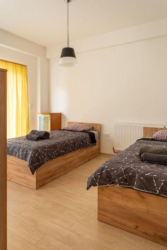 Hostel Denica Скопье Экстерьер фото