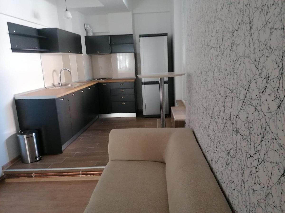 Hostel Denica Скопье Экстерьер фото