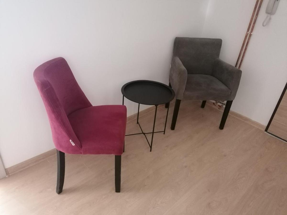 Hostel Denica Скопье Экстерьер фото